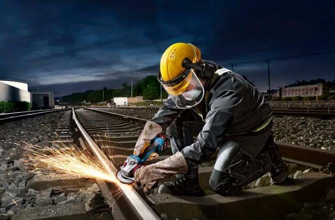 Bosch Professional GWS 18V-11 S Akülü Taşlama - 06019N4002