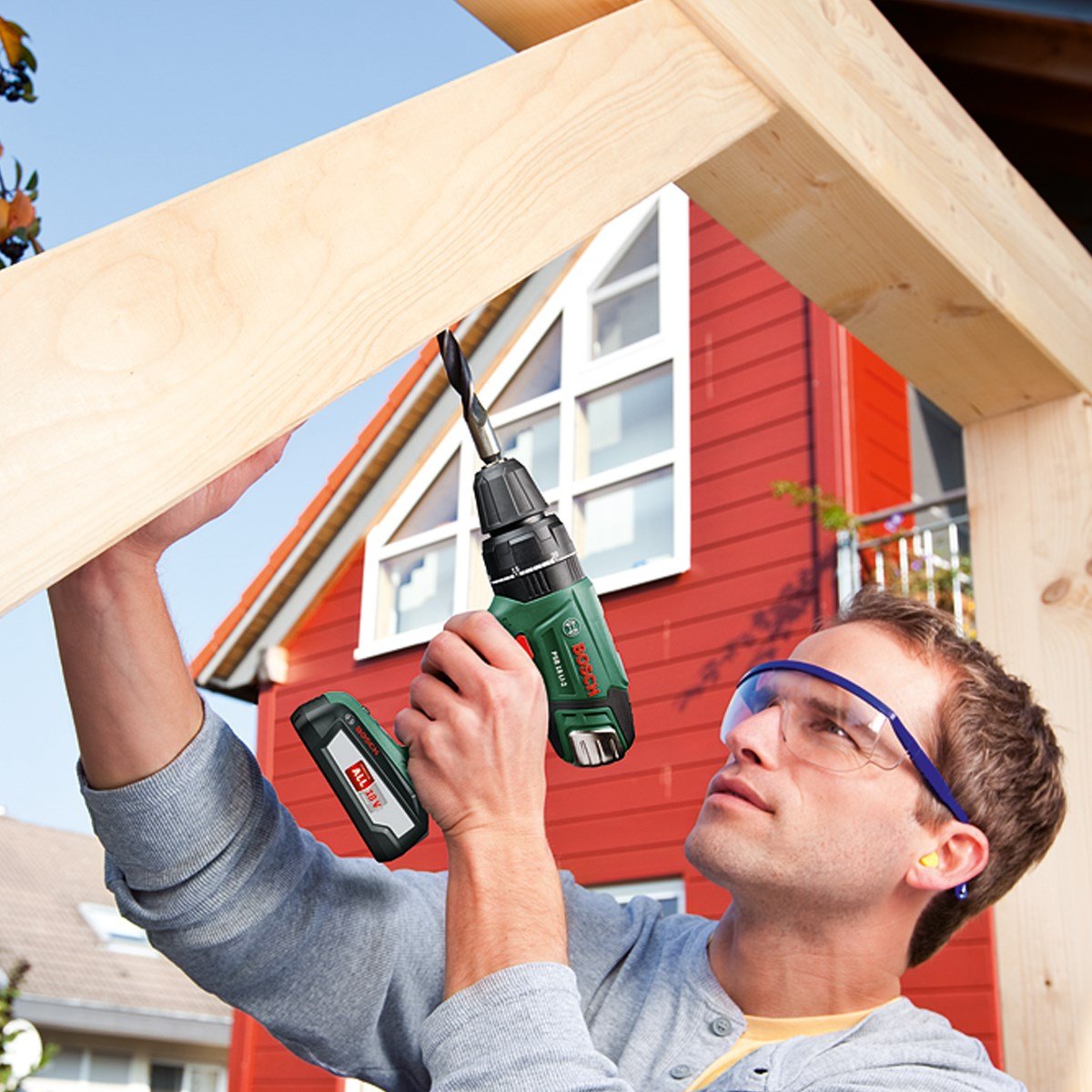 Bosch PSB 14,4 LI-2 (2,5 Ah Tek Akü) Vidalama Makinesi 