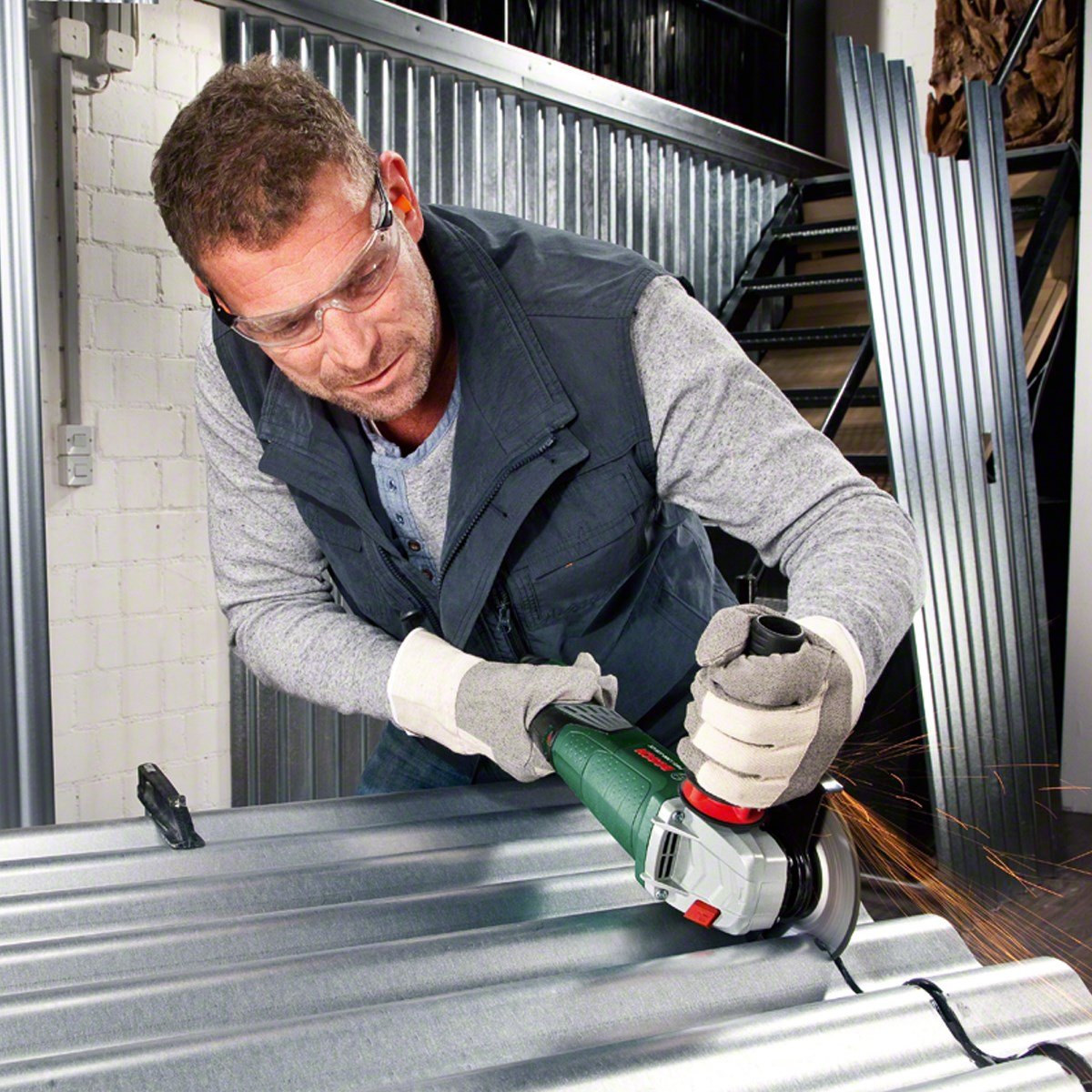 Bosch PWS 1300-125 CE Taşlama Makinesi Expert (125mm)