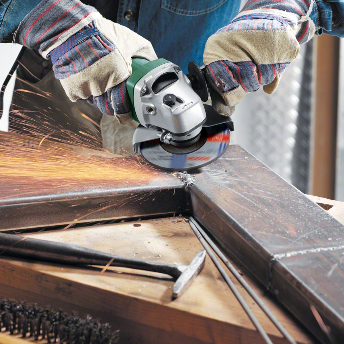 BOSCH PWS 700-115 700W 115mm Avuç Taşlama