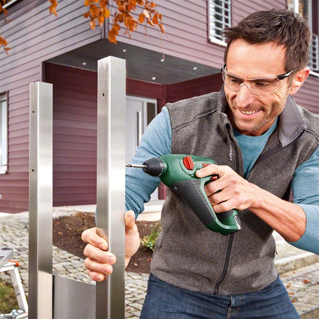 Bosch Uneo 12 Lı Akülü Darbeli Delme Vidalama Makinesi - 060398400e 