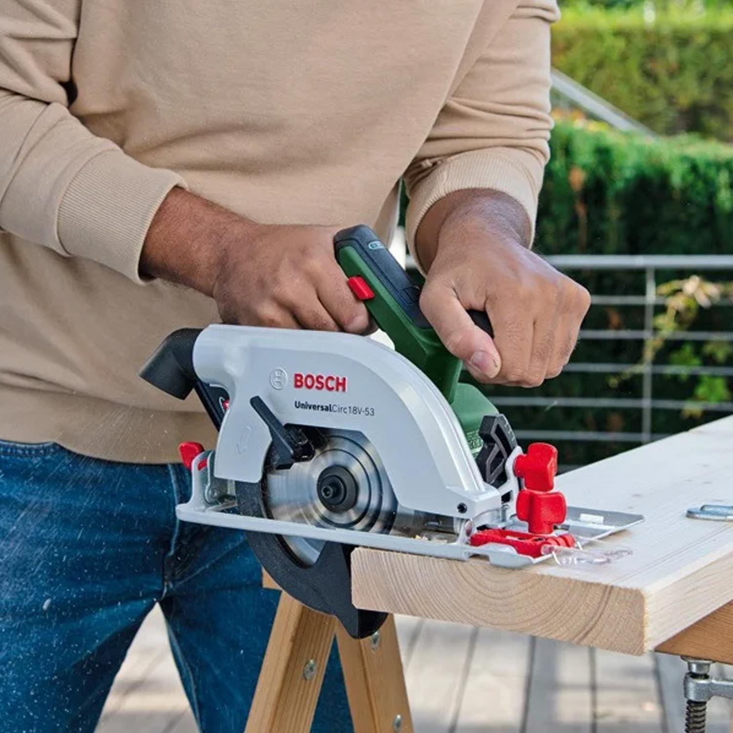 Bosch Universal Circ 18V-53 Set DaireTestere - 06033B1402