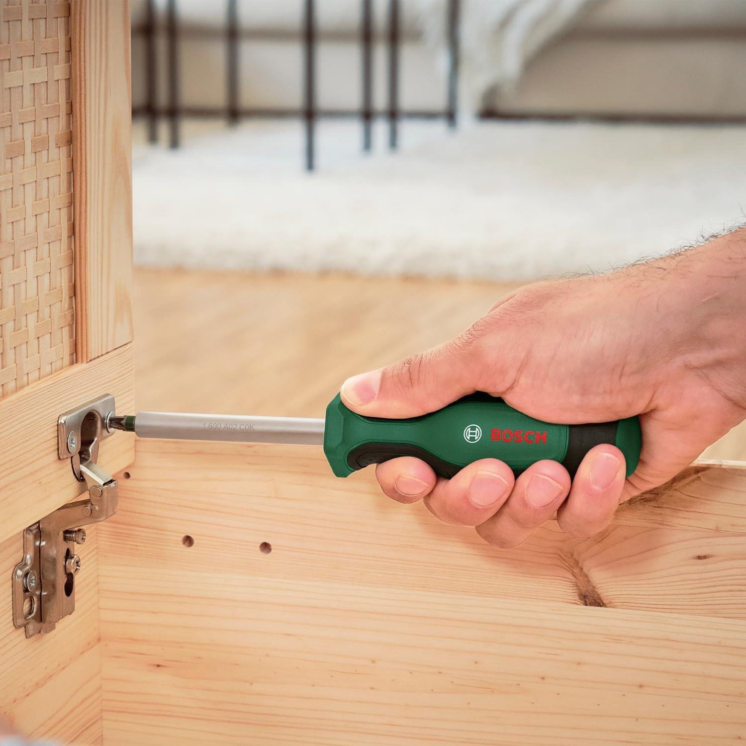 Bosch Universal El Aleti Seti 25 Parça (Set 1) - 1600A02BY6