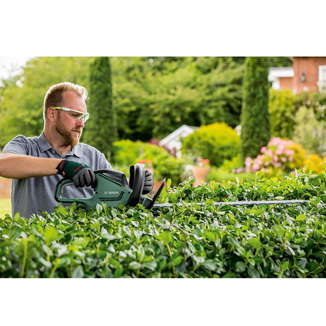 Bosch UniversalHedgeCut 50 Çit Kesme Makinesi - 06008C0501