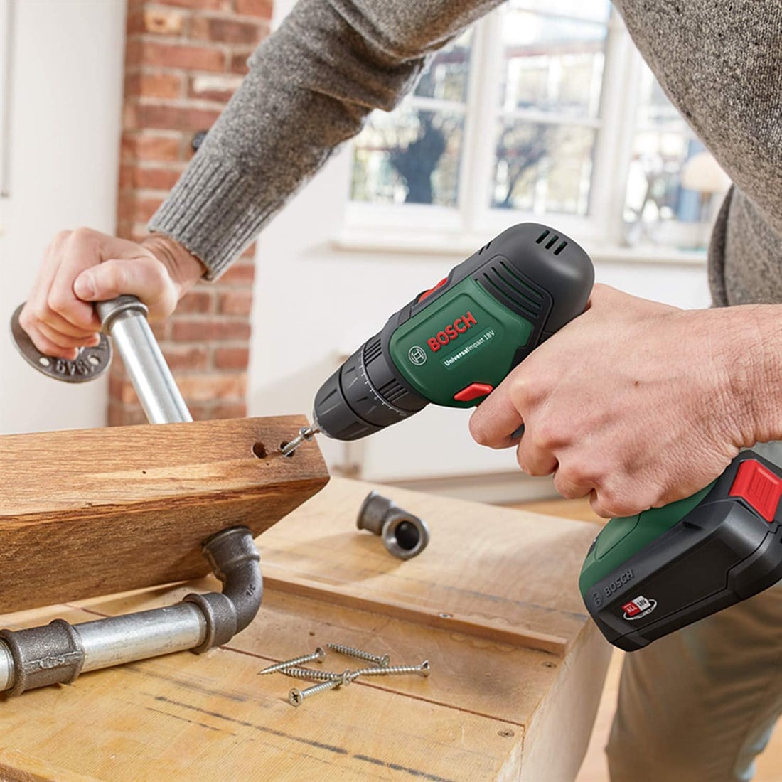 Bosch UniversalImpact 18V Akülü Matkap + SystemBox (1,5Ah, Çift Akü) - 0 603 9D4 107