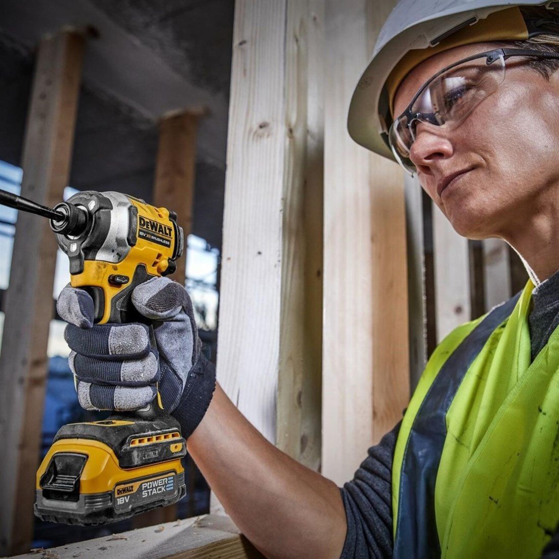 Dewalt DCF850NT 18V PRO Darbeli Tornavida Makinesi