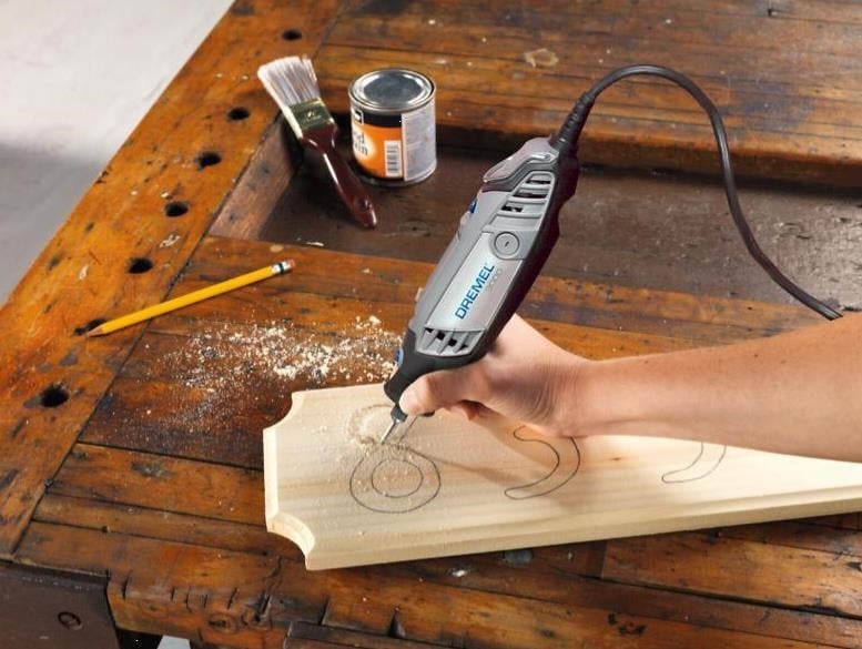 Dremel 3000-1/25 Promo Kit 2026 Şampiyon Kiti - F0133000WC