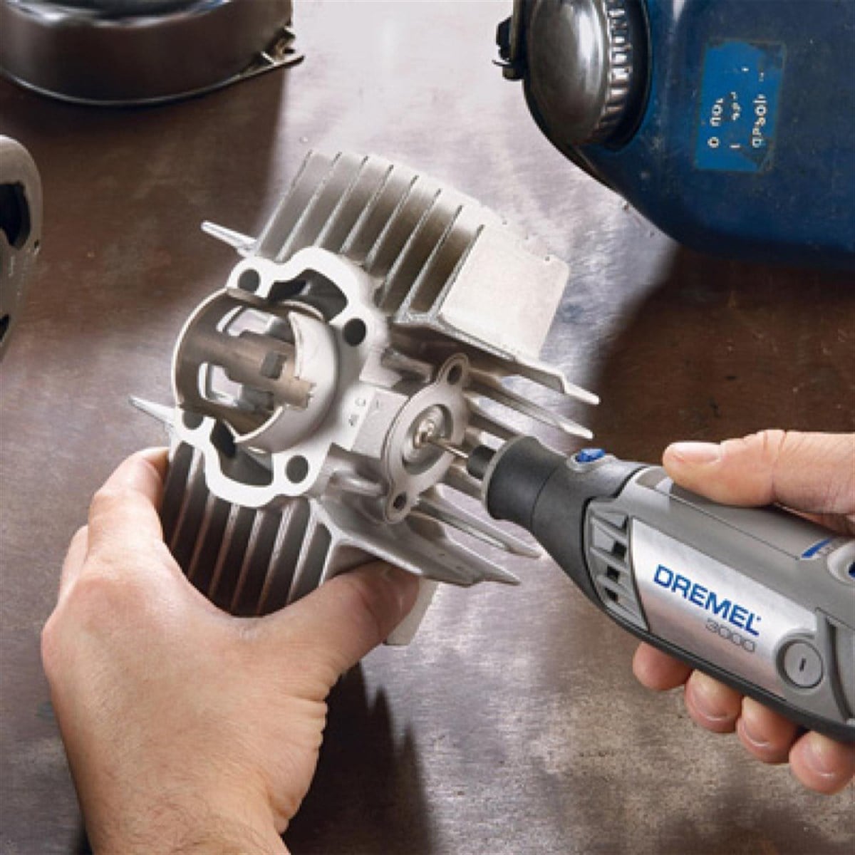 DREMEL 3000-15 130 Watt El Motoru - 15 Aksesuarlı - F0133000JC