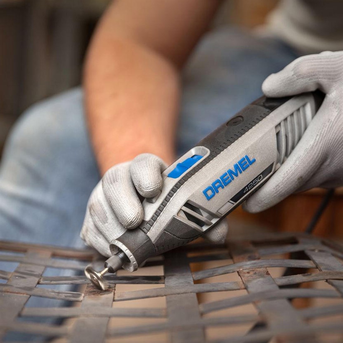 Dremel 4250-3/45 EU Çok İşlevli El Motoru175 W F0134250JF