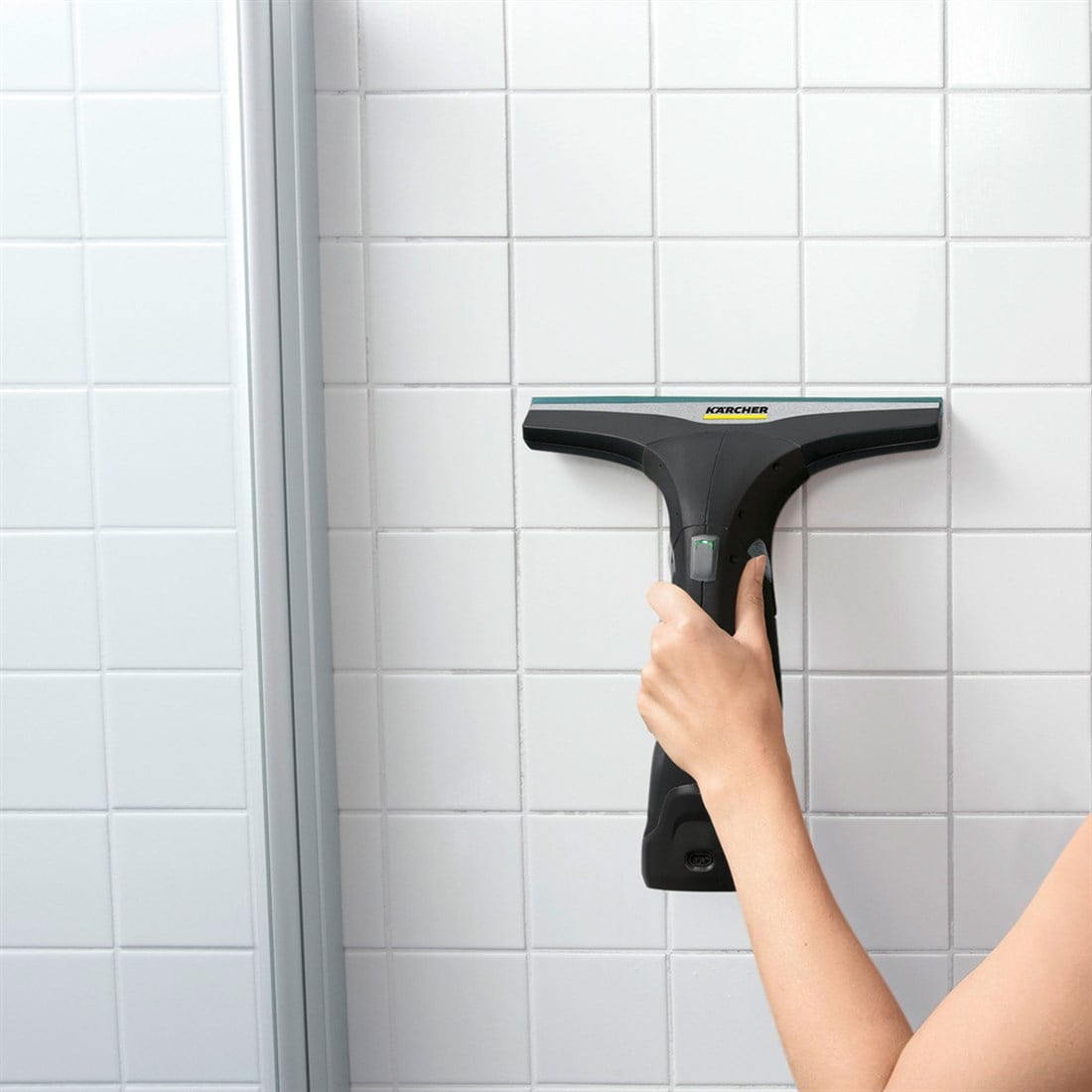 Karcher WV 2 Plus Multi Edition Şarjlı Cam Temizleme Makinesi  16334950