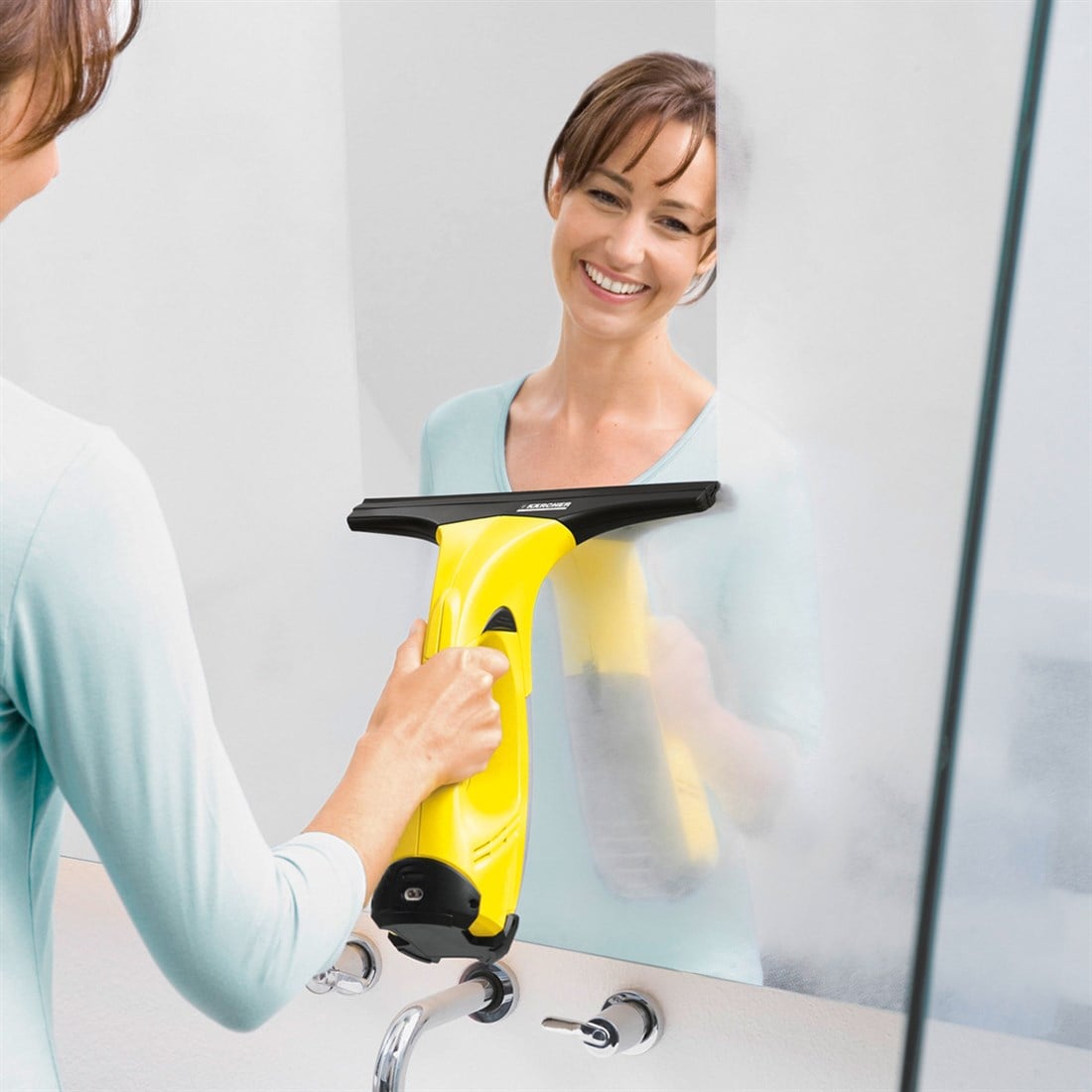 Karcher Wv 50 Plus Akülü Cam Temizleme Makinesi - 16331170