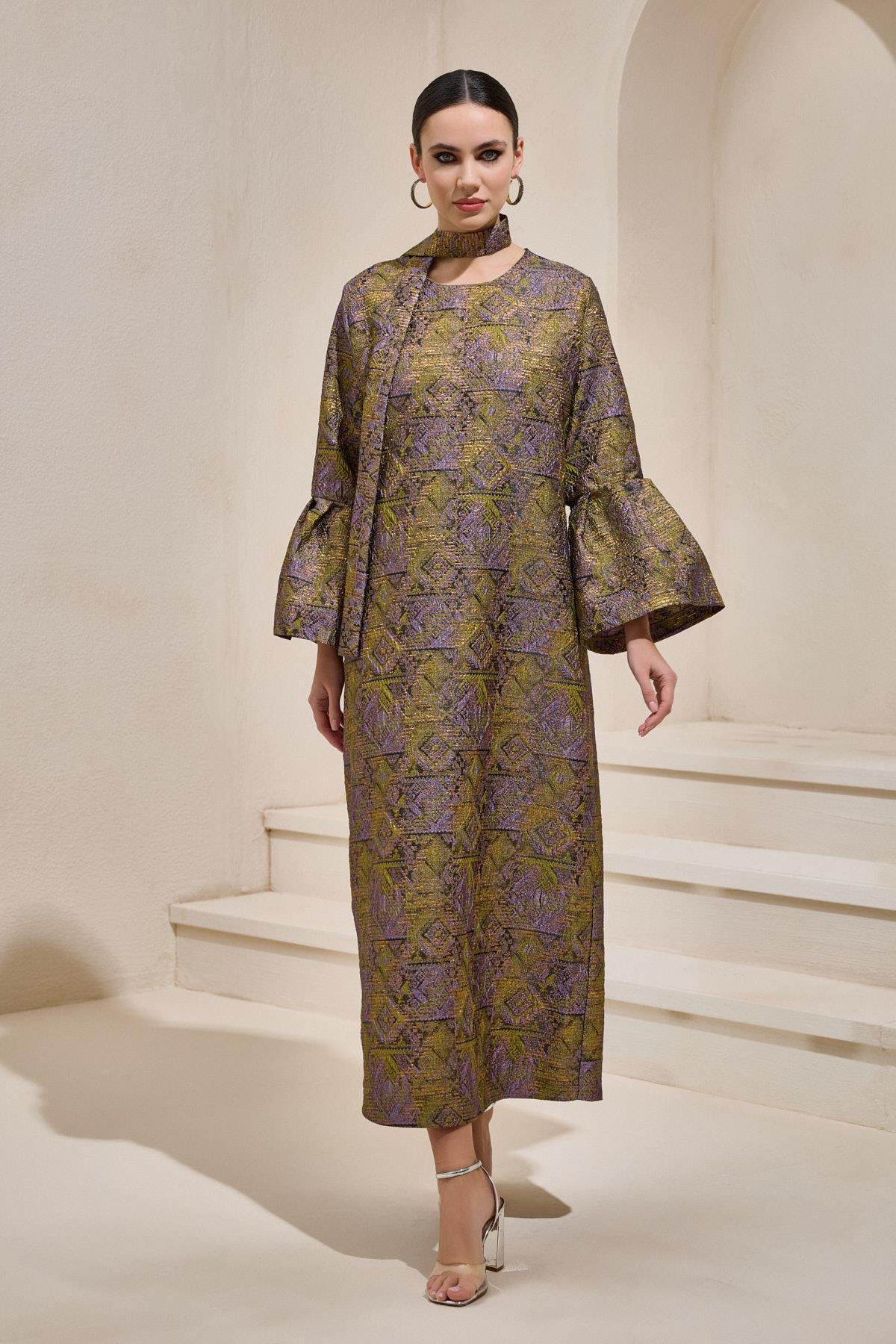BROCADE MAXI DRESS GREEN