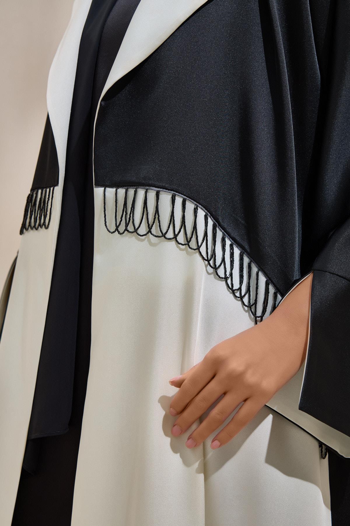 ELEGANT ABAYA BLACK-ECRU