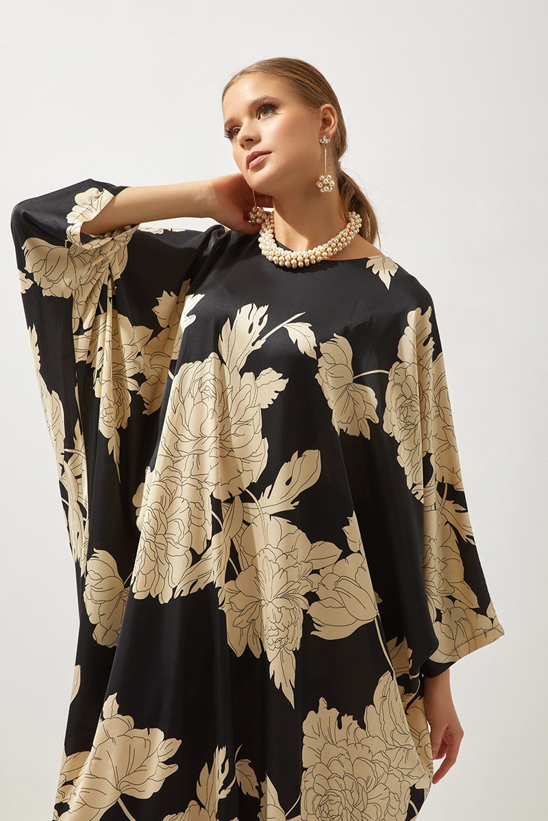 FLOWER SATIN KAFTAN
