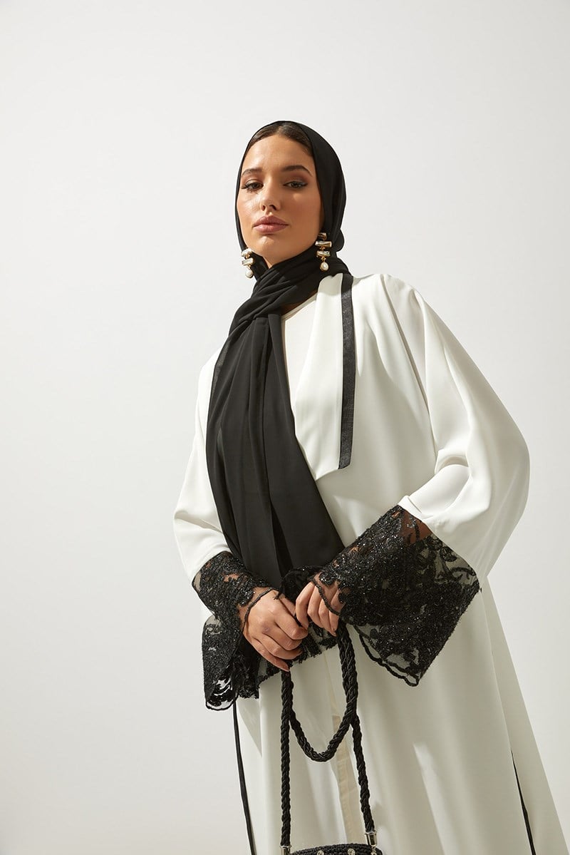 LACE ORGANZA DETAIL ABAYA -WHİTE