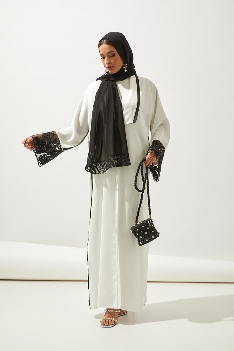 LACE ORGANZA DETAIL ABAYA -WHİTE