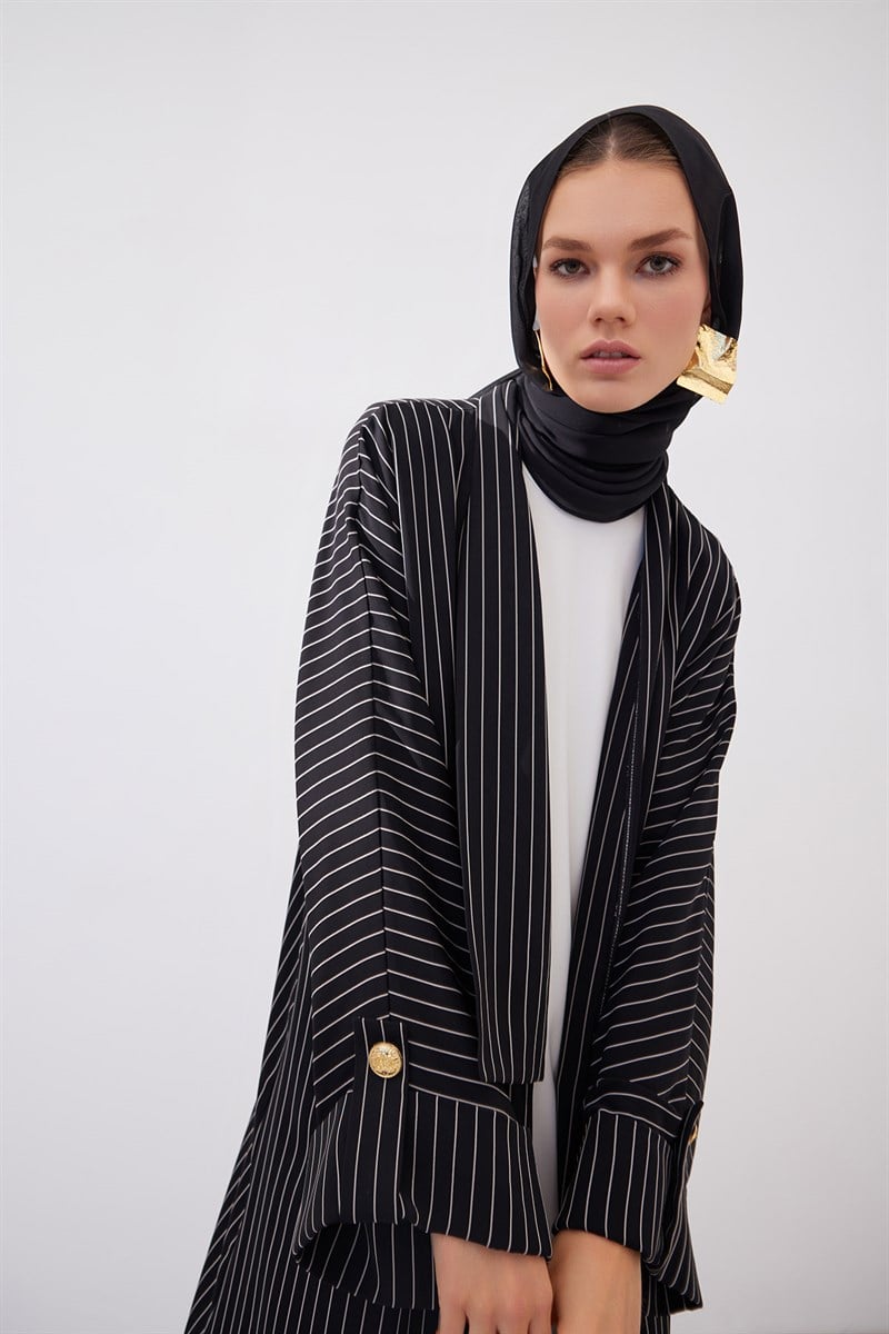 LORA ABAYA