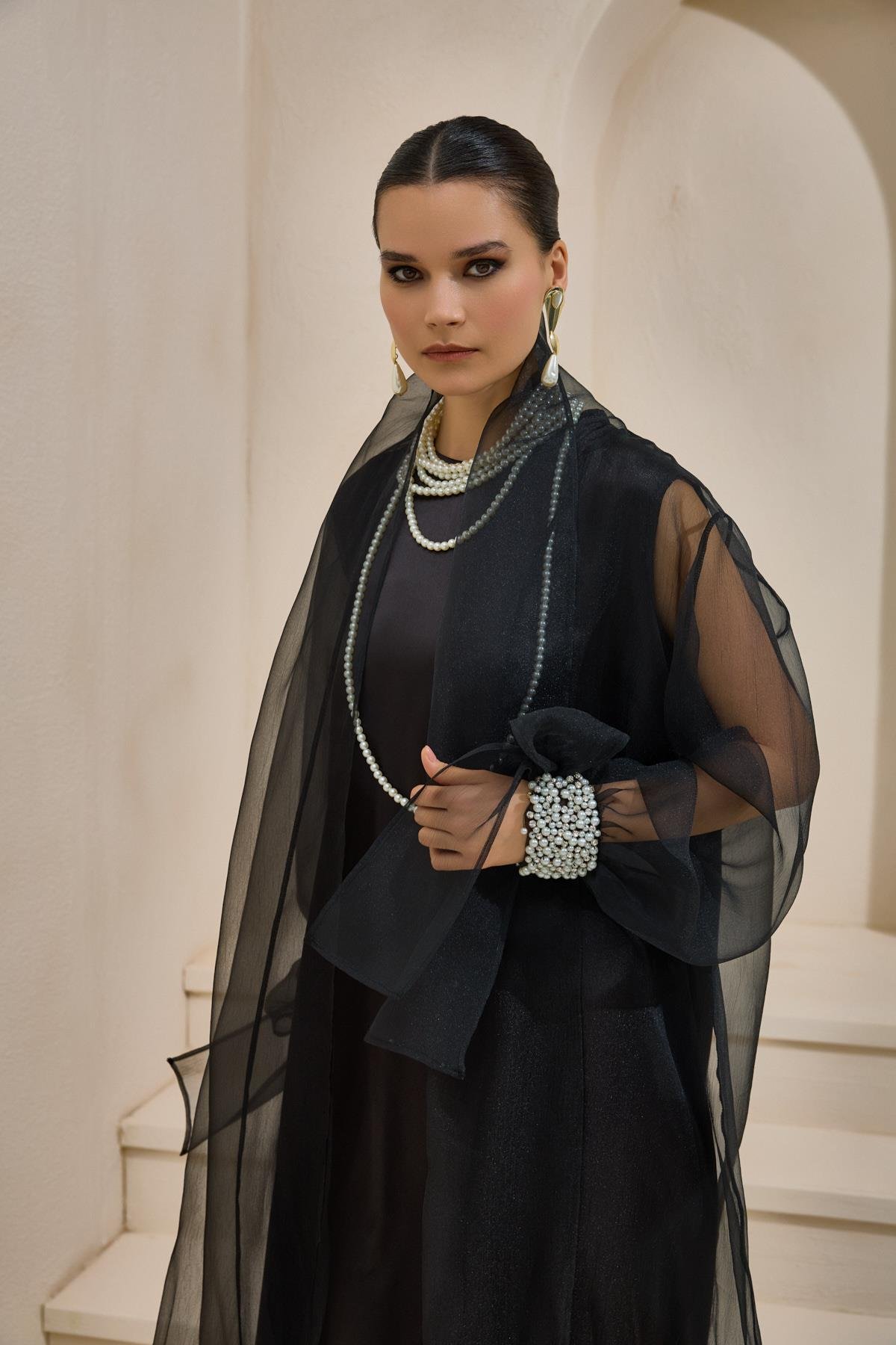 VALERIA ORGANZA ABAYA BLACK