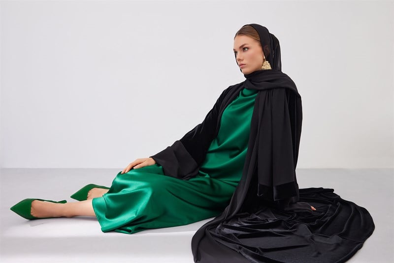 VELVET SAHRA ABAYA