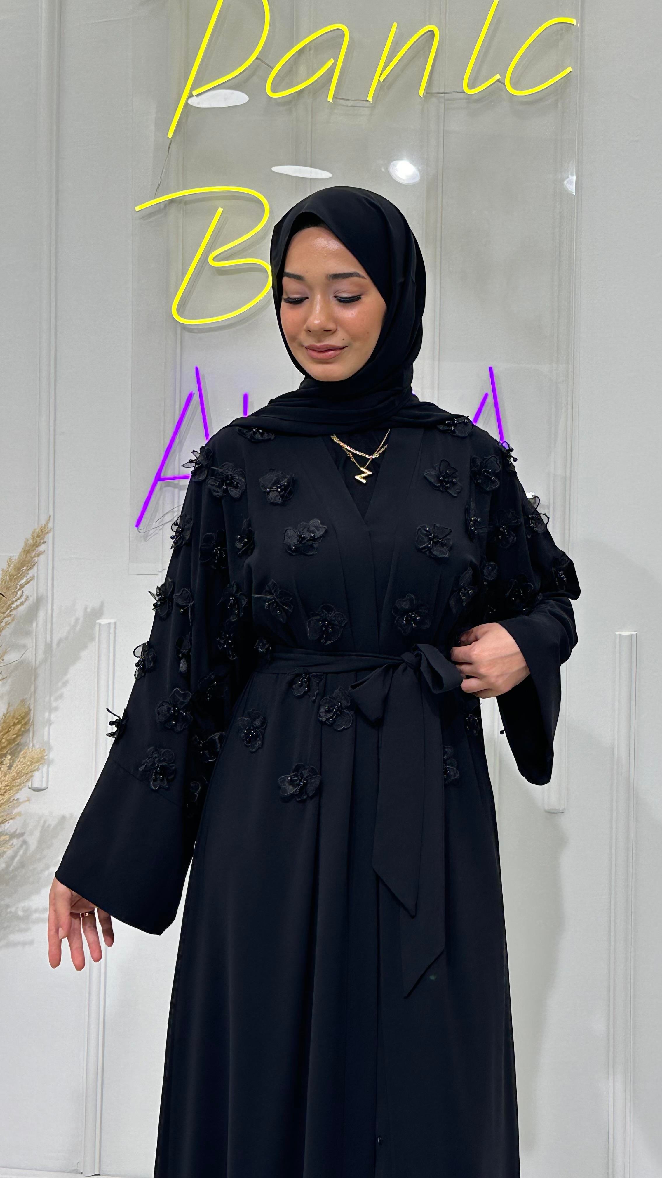 3 Boyutlu Çiçekli Abaya - Siyah