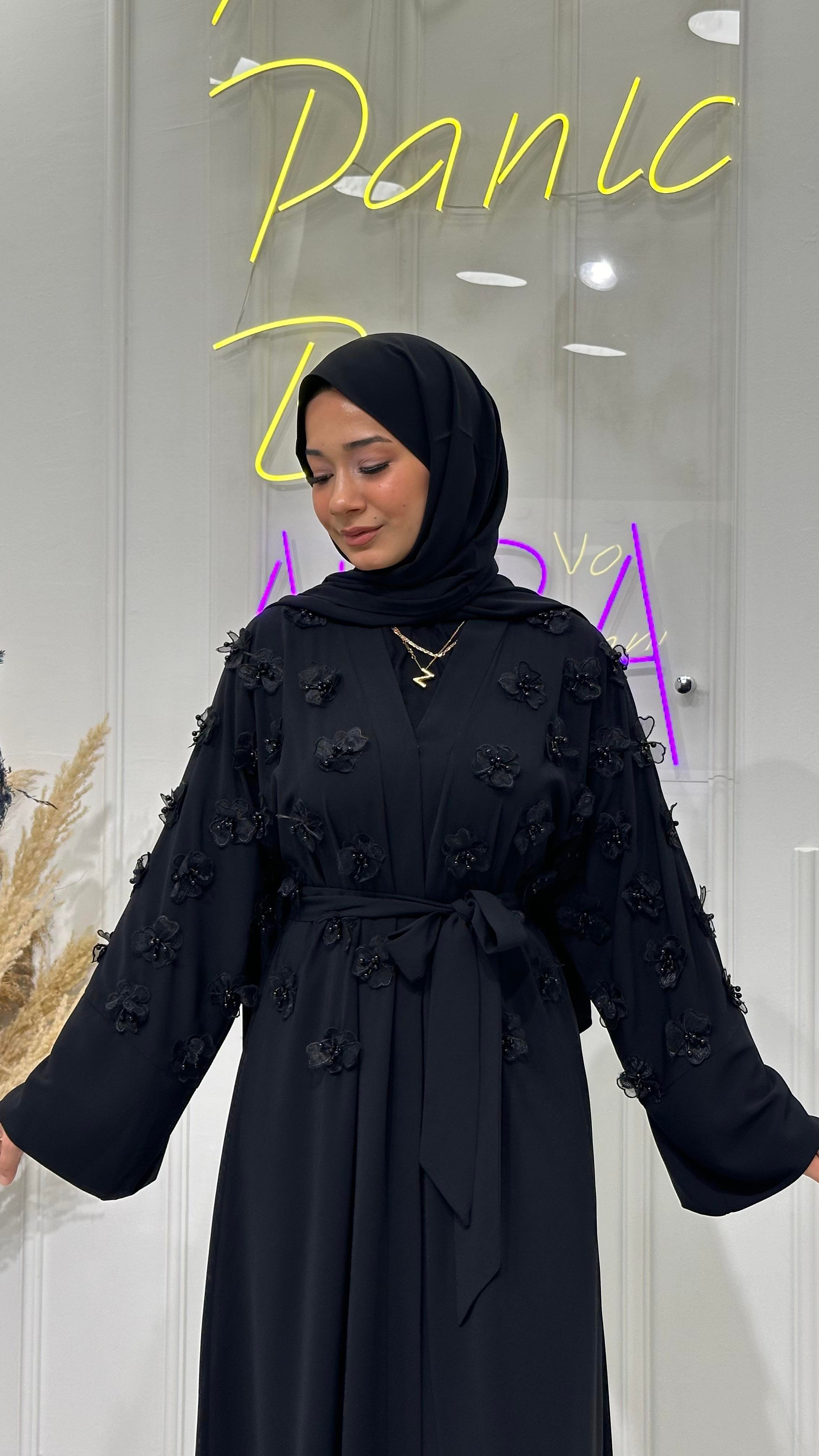 3 Boyutlu Çiçekli Abaya - Siyah