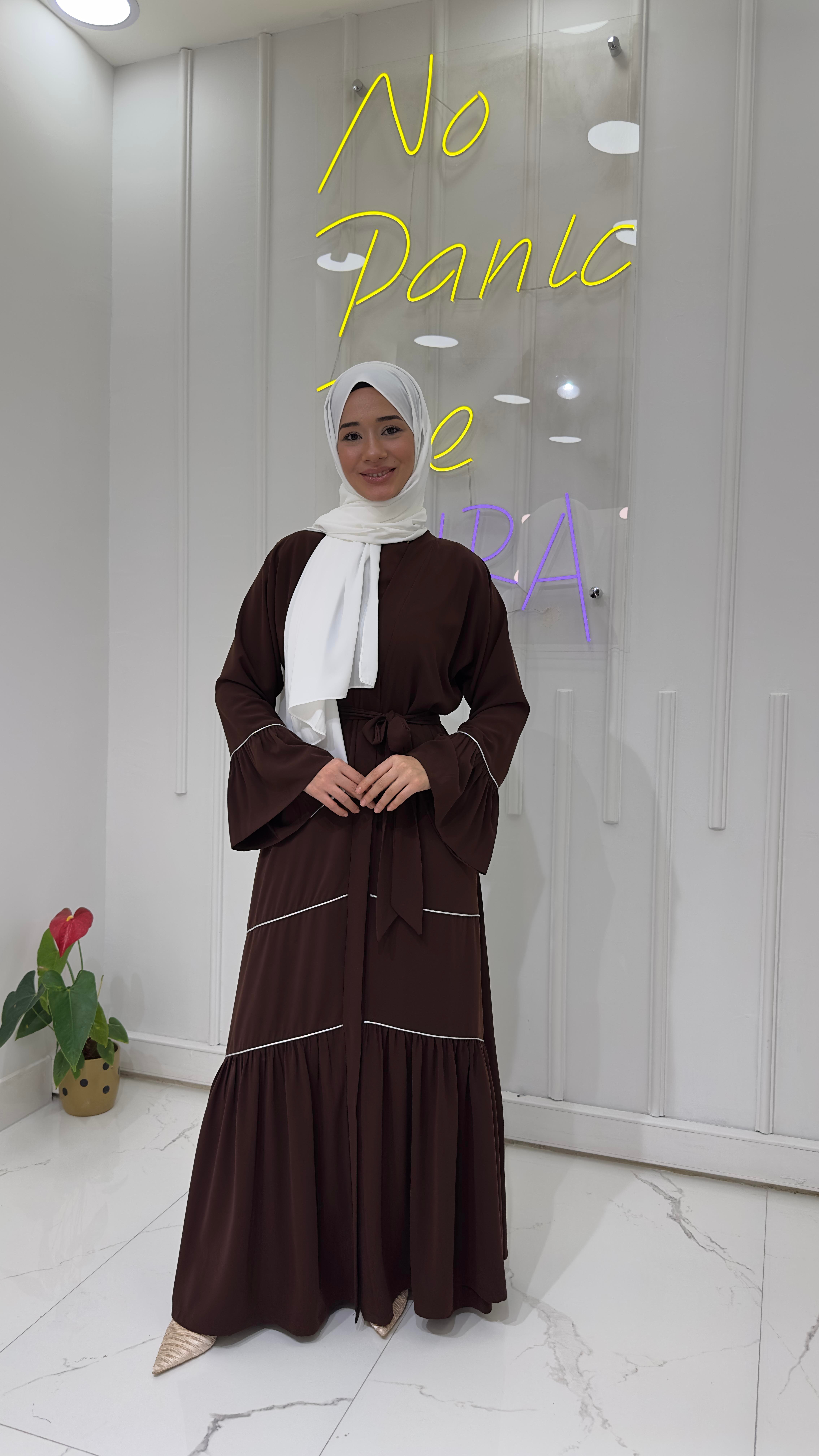 Dizde Biyeli Abaya - Siyah 