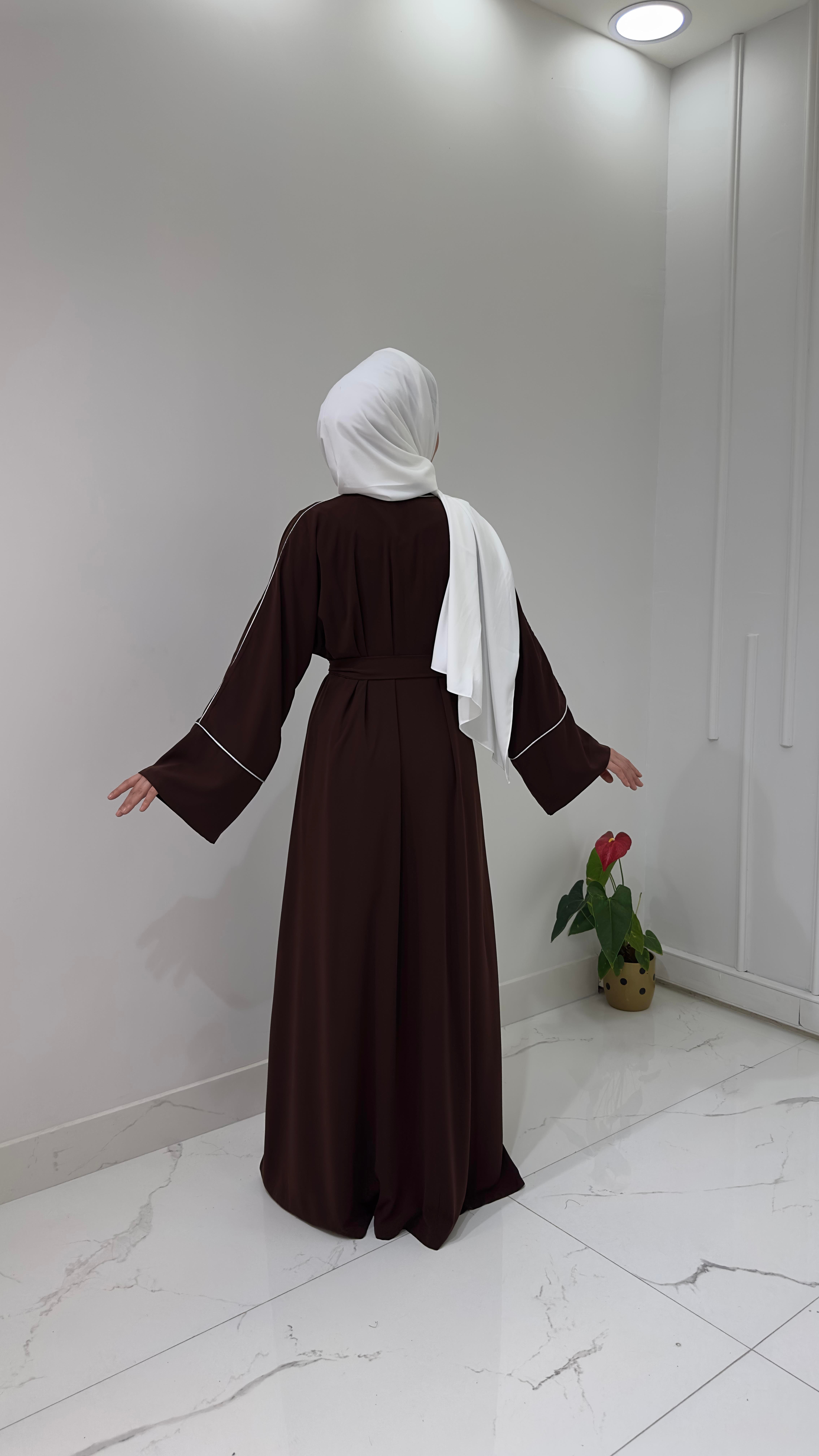 Dizde Biyeli Abaya - Siyah 