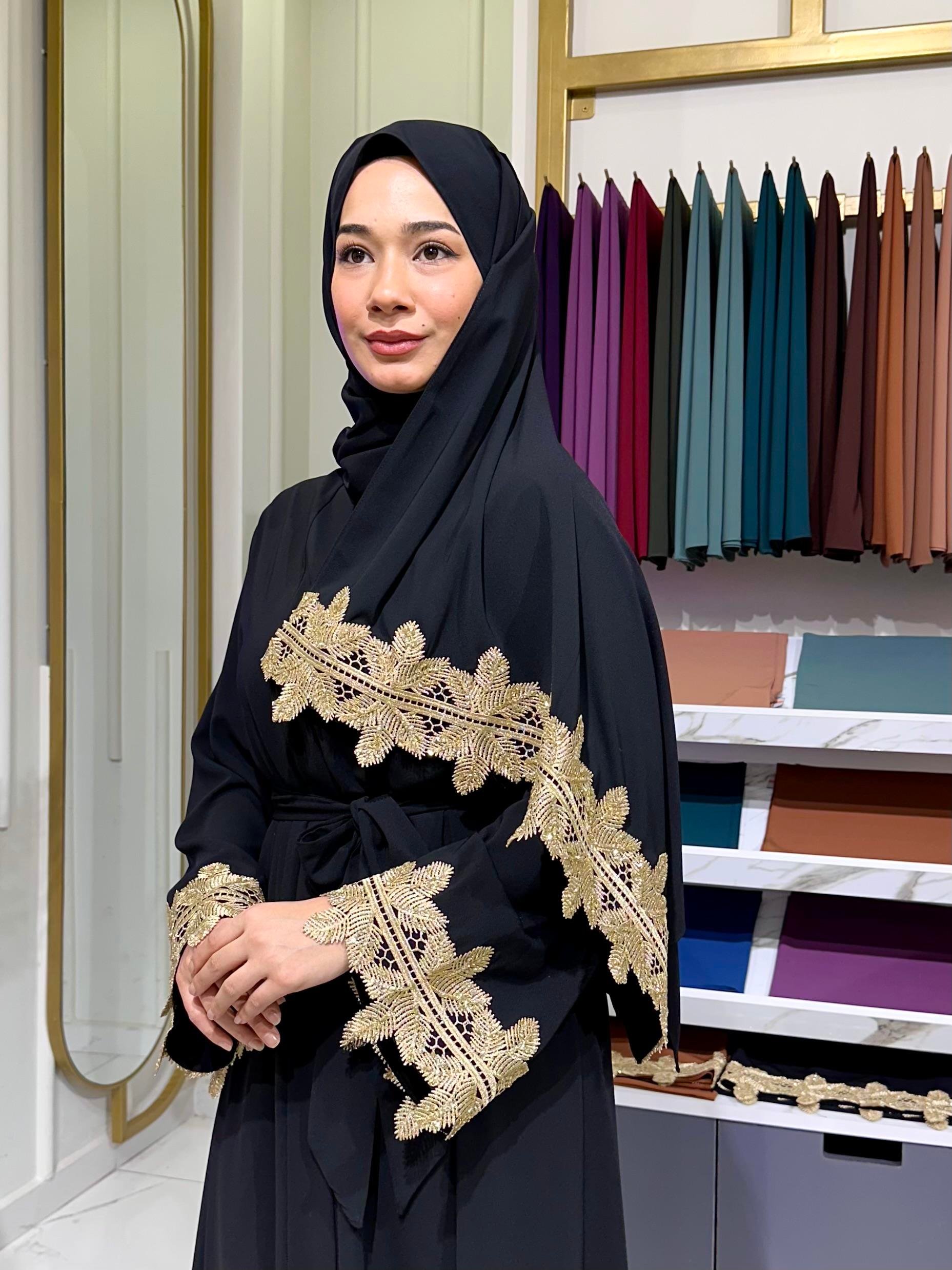 SAHRA abaya takım siyah  