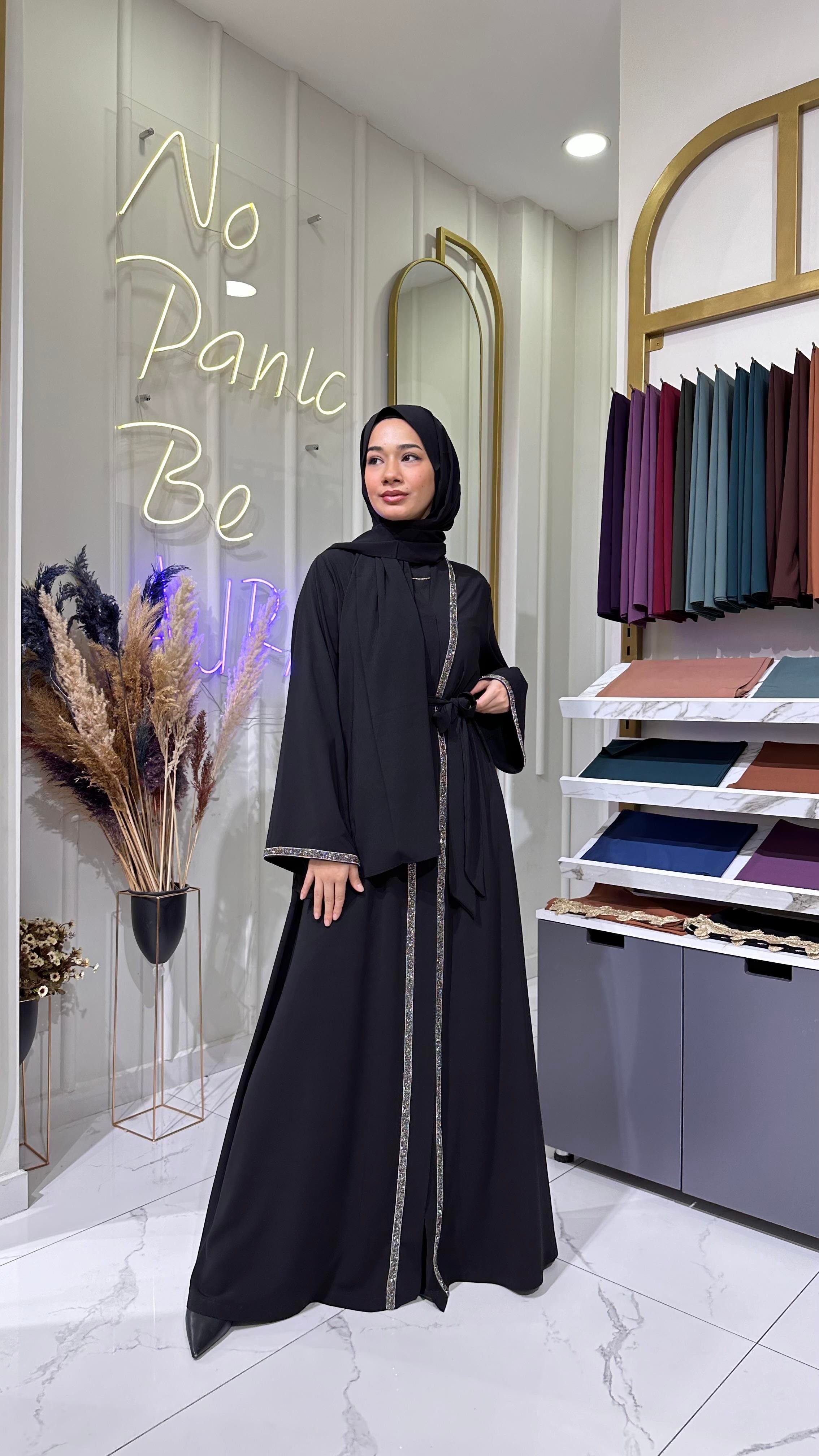 Taş şerit abaya 