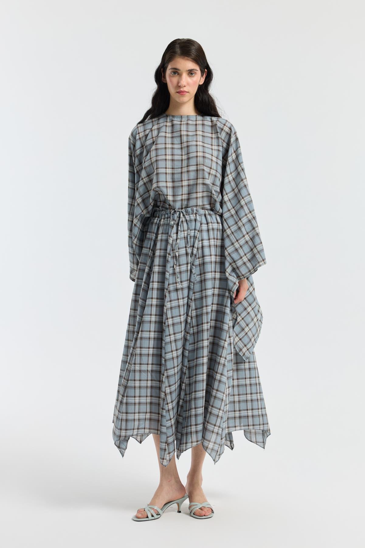 Amara Müslin Ekose Desenli Pelerin - Bebe mavi