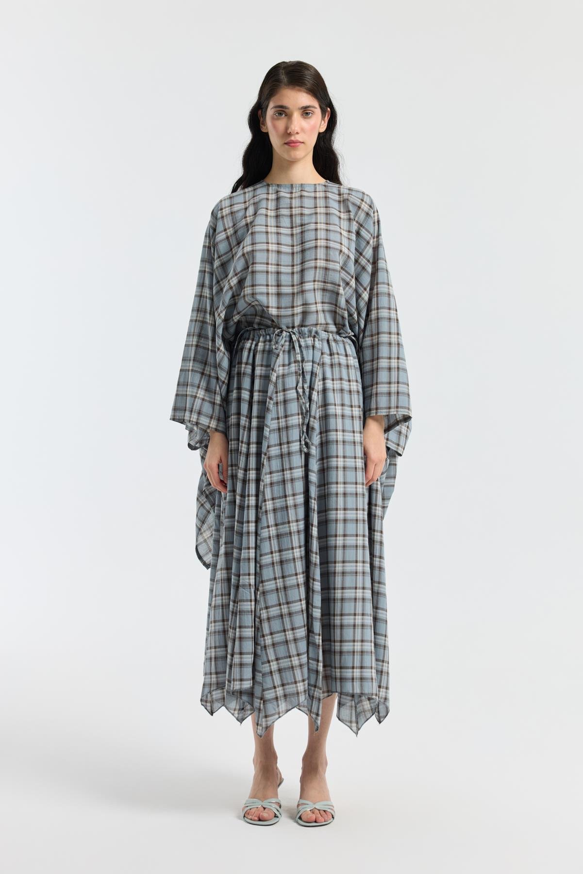 Amara Müslin Ekose Desenli Pelerin - Bebe mavi