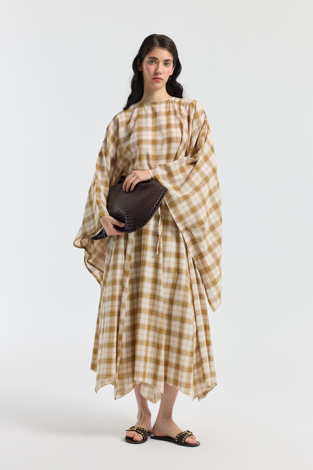 Amara Müslin Ekose Desenli Pelerin Takım  - Hardal