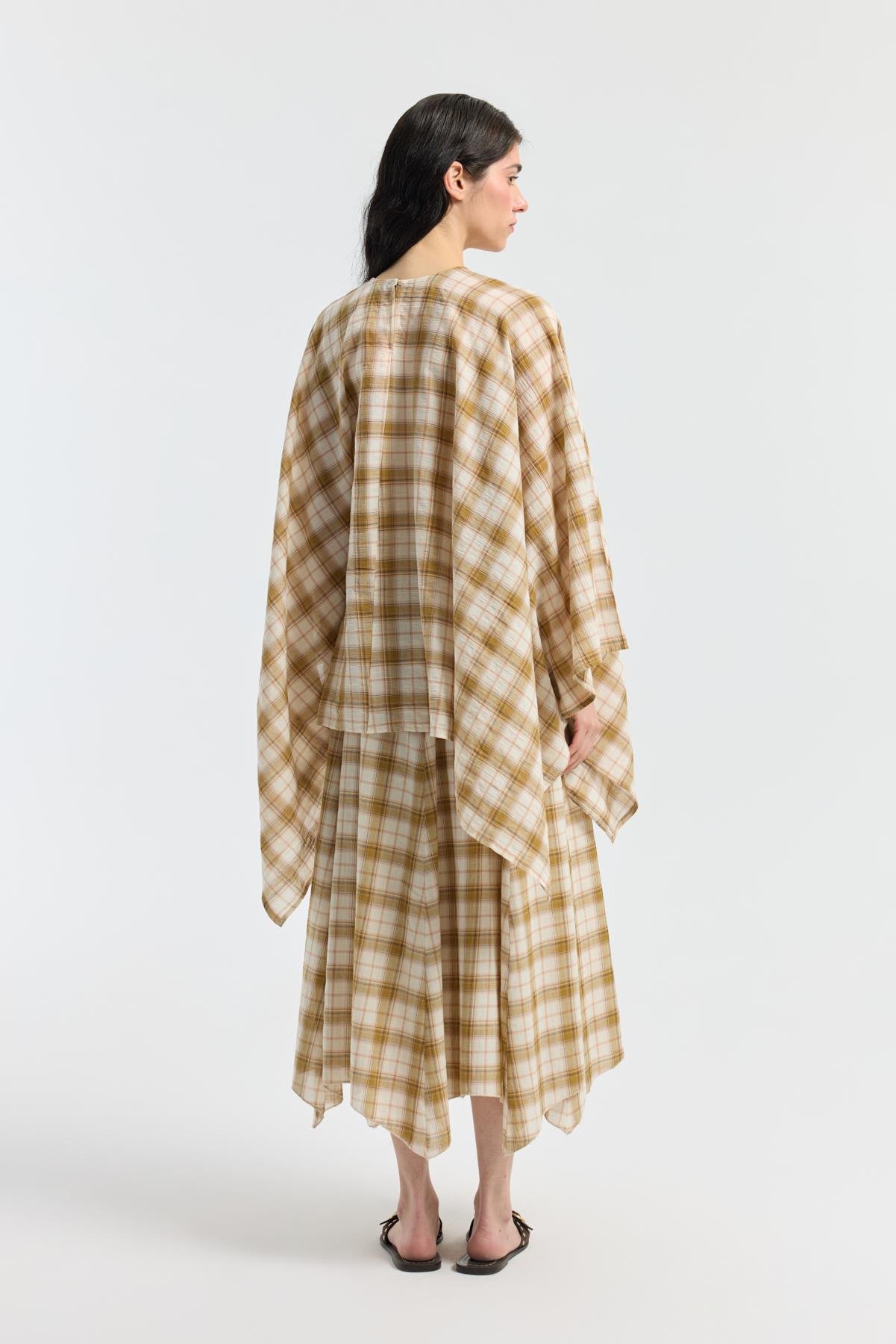 Amara Müslin Ekose Desenli Pelerin Takım  - Hardal