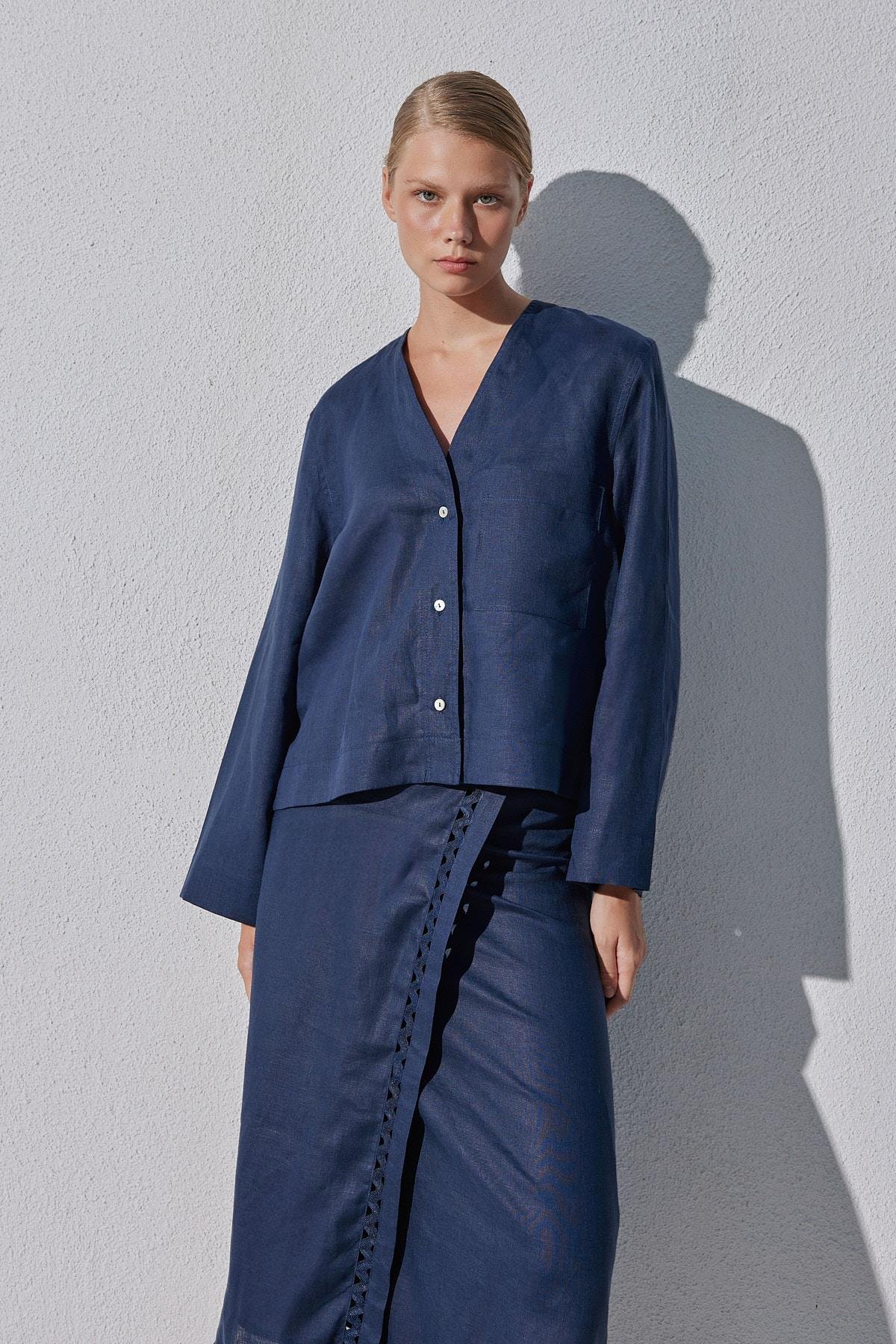 Amber Linen Düğmeli Bluz - Lacivert