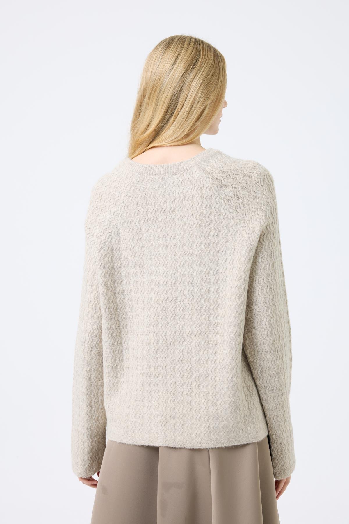 Angelina Fiyonklu Kazak - Bej