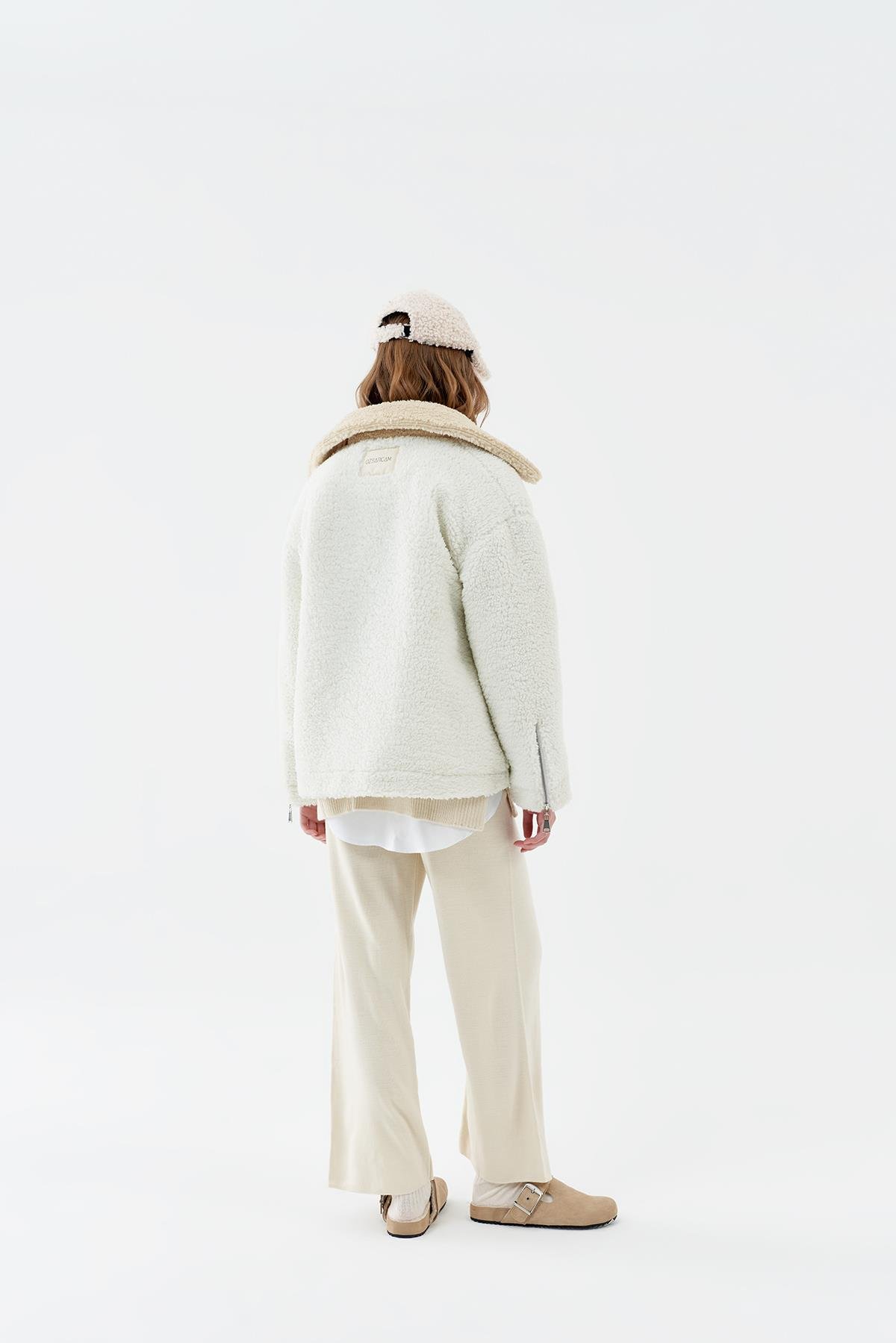 Ares Peluş Mont - Krem