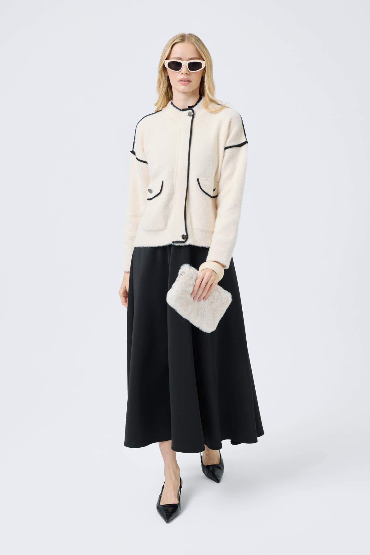 Ayla Kontrast Biyeli Angora Hırka