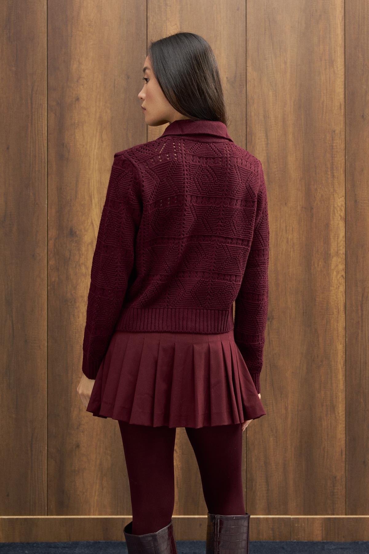 Azur Taşlı Düğmeli Hırka - Bordo 