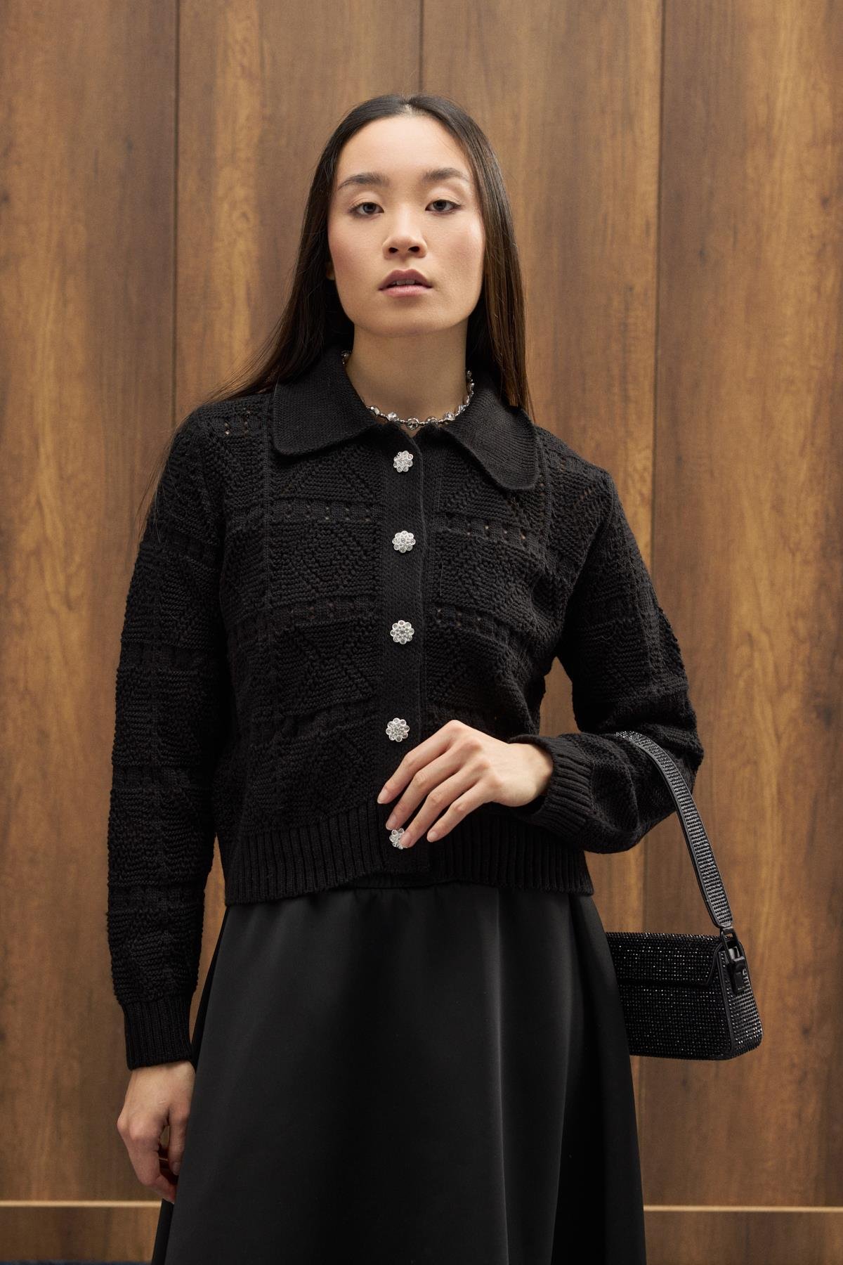 Azur Taşlı Düğmeli Hırka -  Siyah 