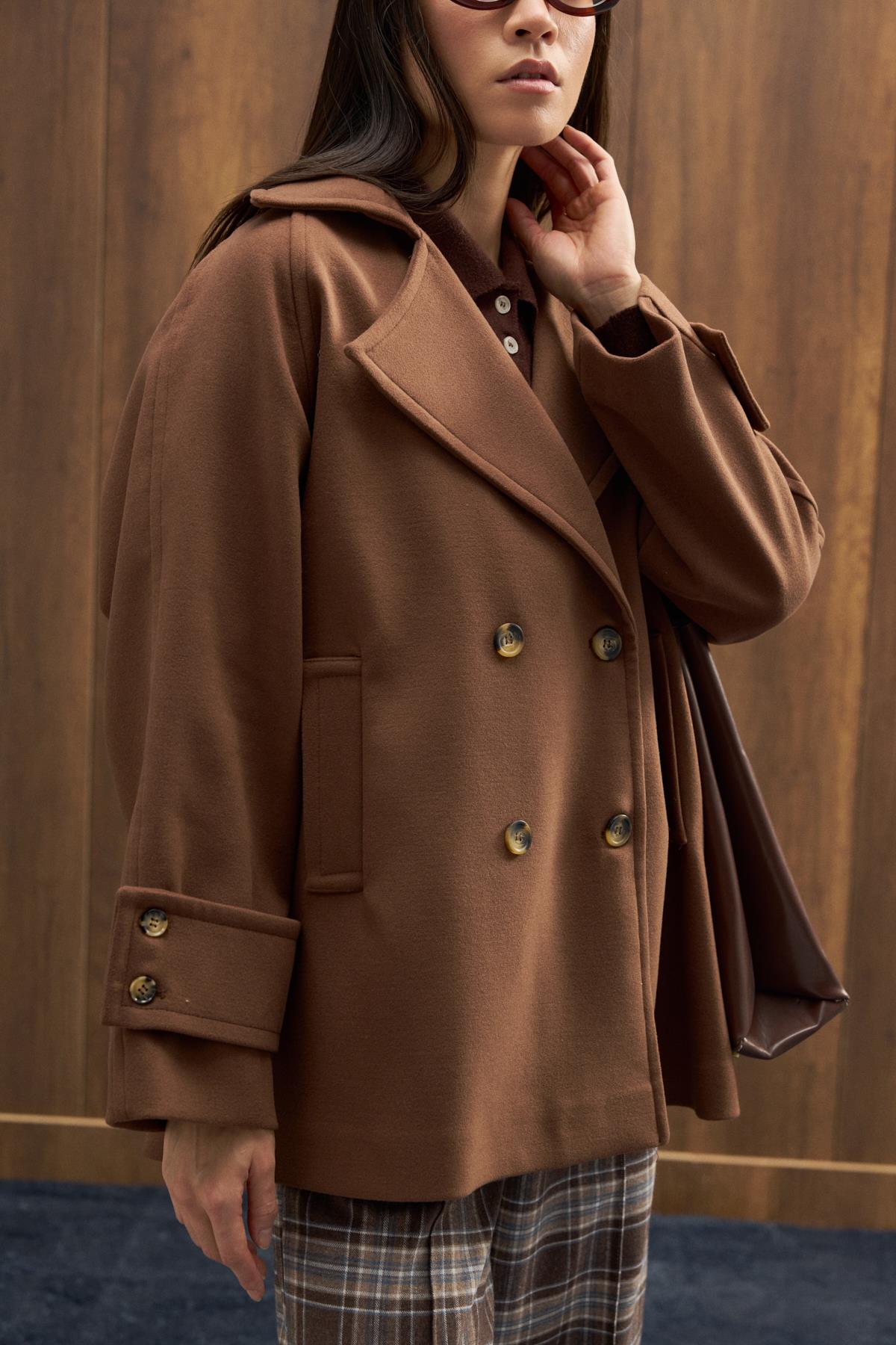 Begonia Kruvaze Kapamalı Kaşe Kaban - Kahverengi 