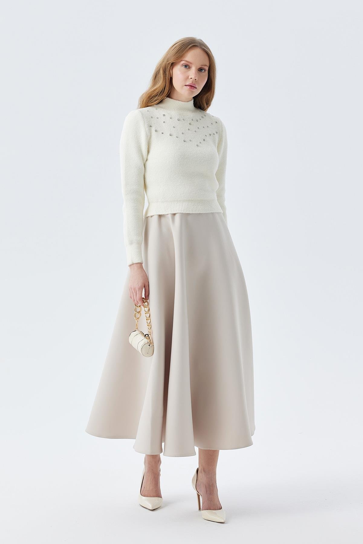 BELİNDA TAŞ İŞLEMELİ YUMOŞ KAZAK - EKRU