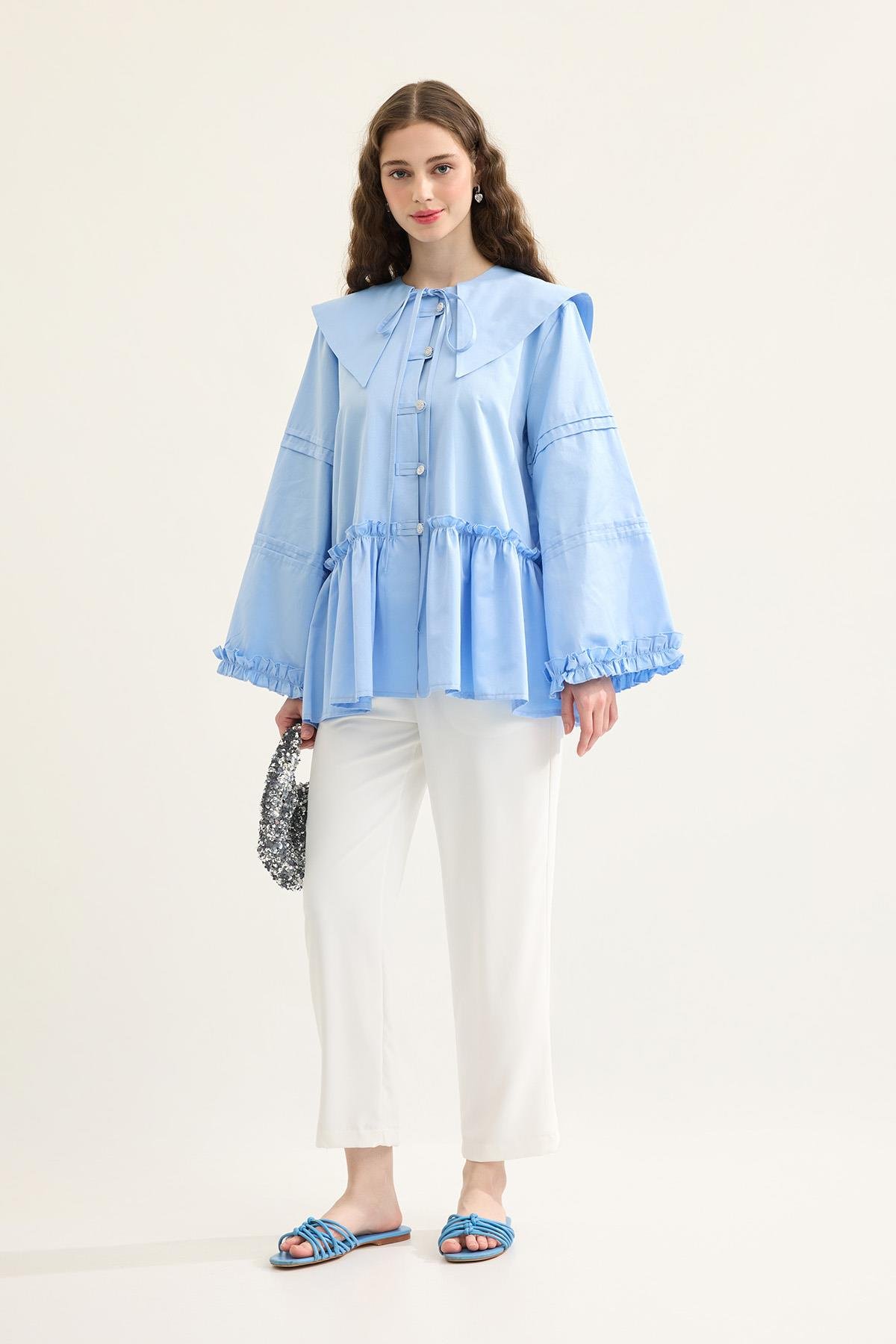 Bella Allerli Büzgülü Geniş Yaka Gömlek - Mavi