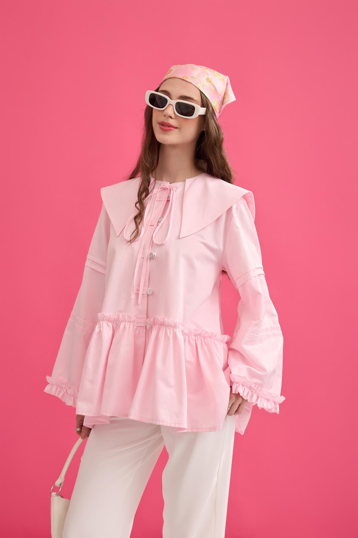 Bella Allerli Büzgülü Geniş Yaka Gömlek - Pembe