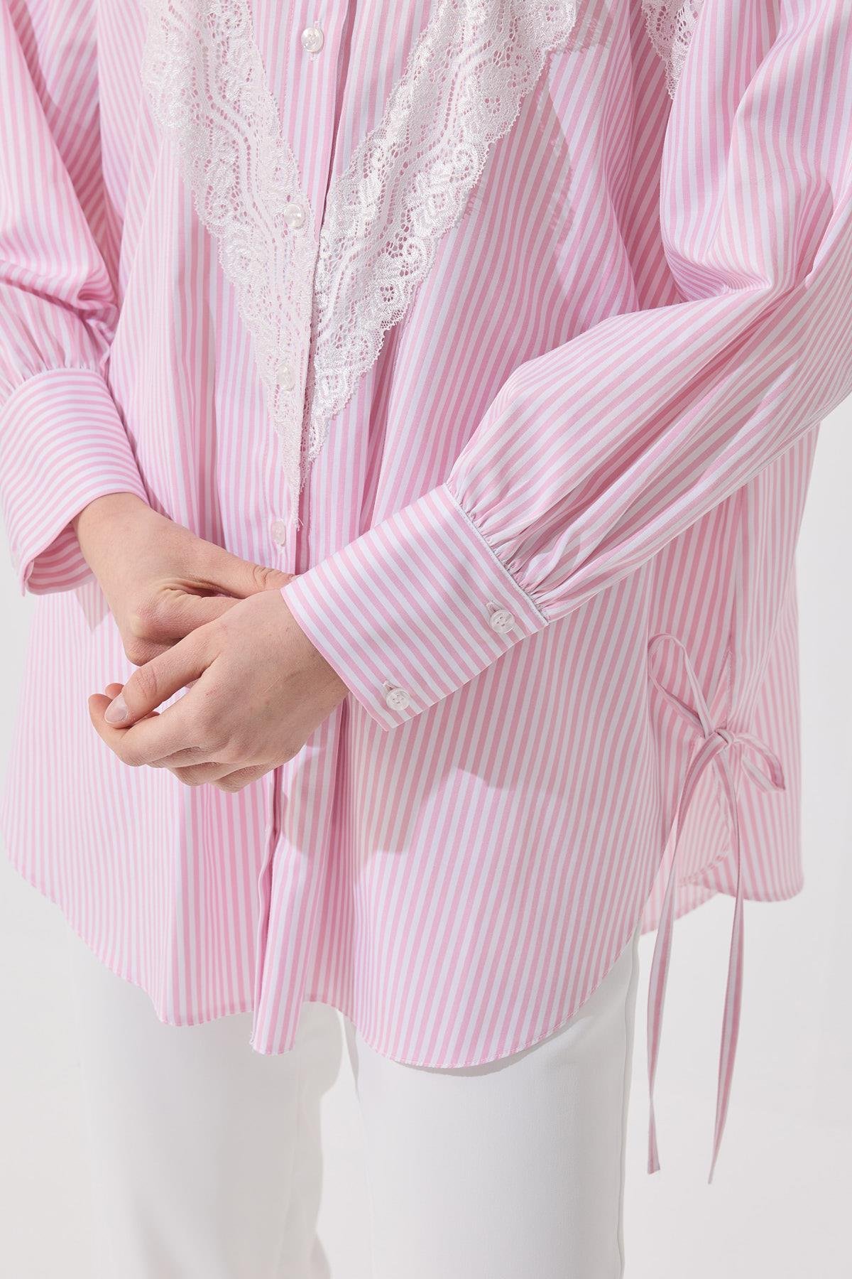 Billie Güpür Detaylı Bağcıklı Gömlek - Pembe 