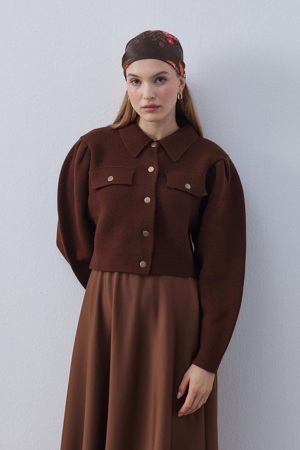 Blair Çıtçıtlı Triko Ceket - Kahverengi