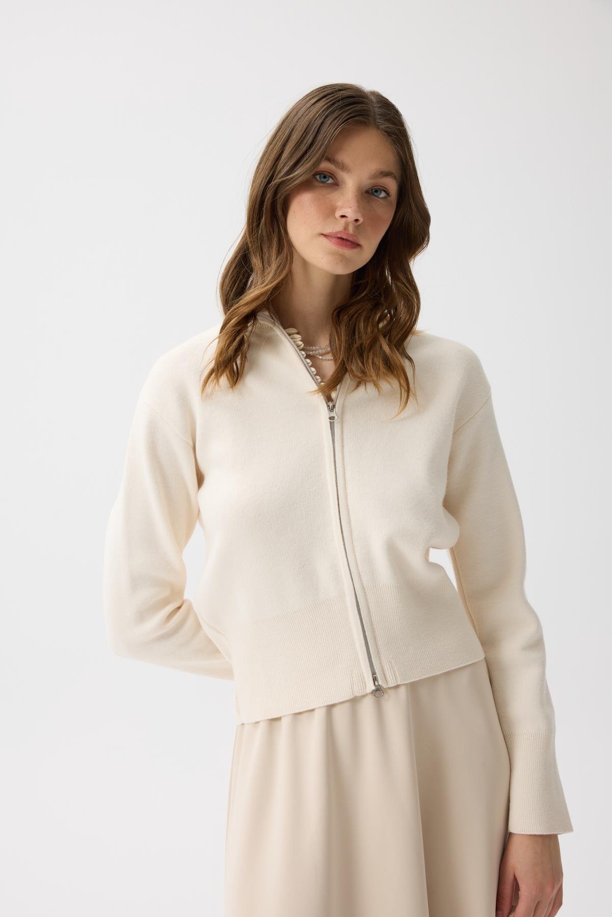 Blanche Yüksek Yaka Hırka - Krem