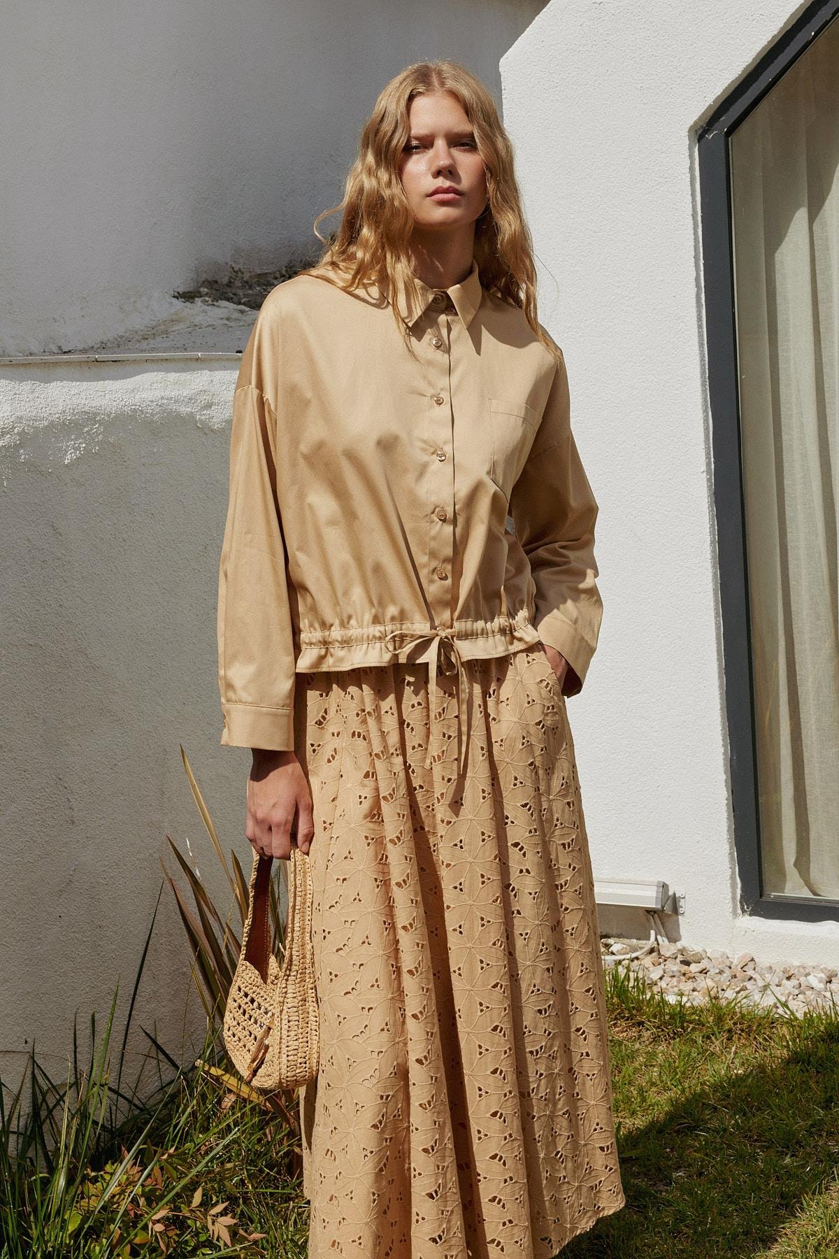 Carine Brode Etek - Camel