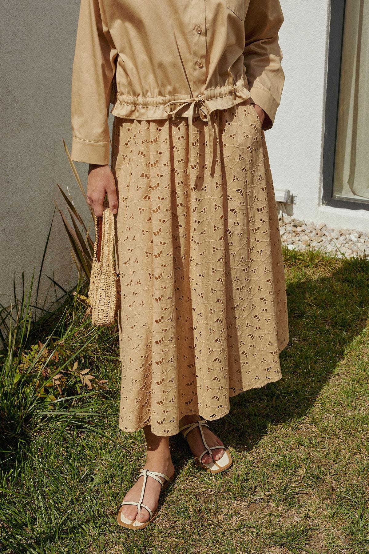 Carine Brode Etek - Camel