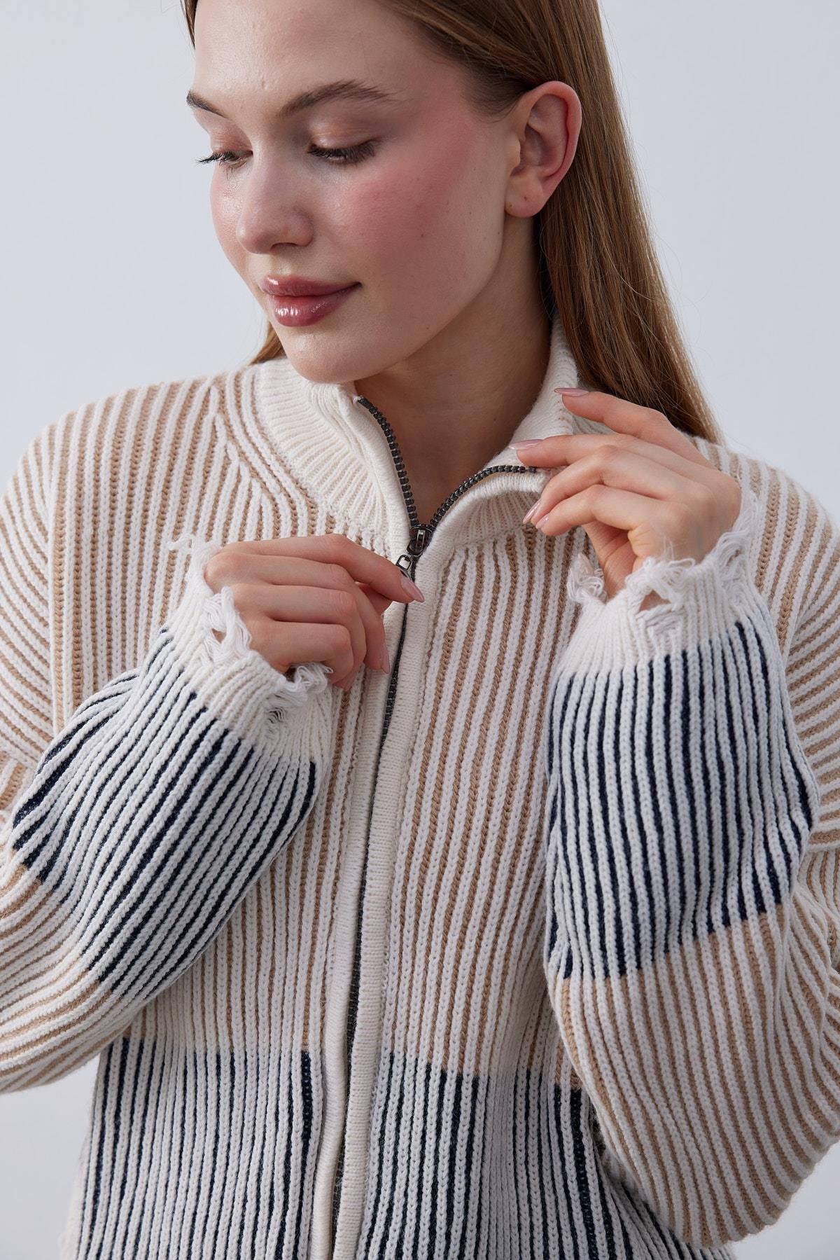 Celoisa Fermurlı Triko Ceket- Siyah