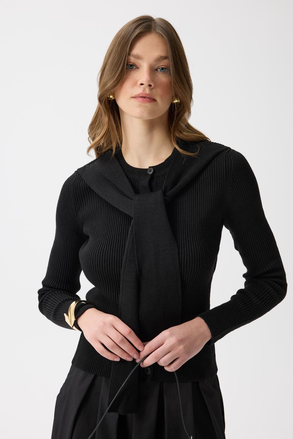 Clemence Atkılı Fitilli Hırka - Siyah